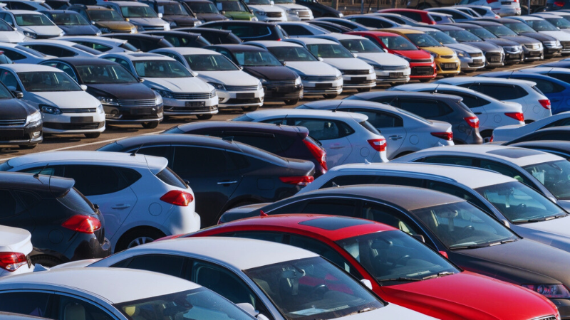 Why Used Cars are Very Cheap in Dubai