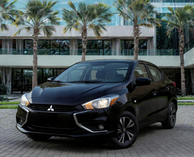 Mitsubishi Attrage GLX 2022