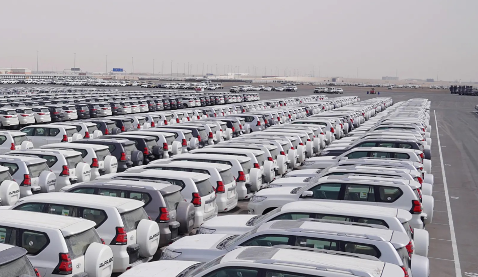 Free zone used-car dealers in Dubai protest against new customs